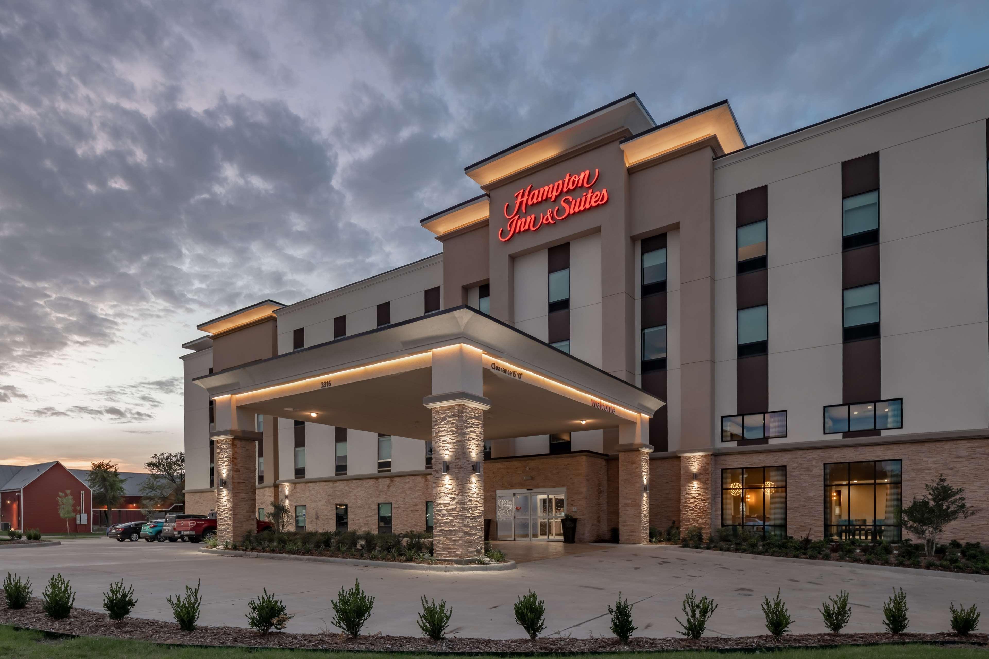 Hampton Inn & Suites Dallas/Plano Central Dış mekan fotoğraf