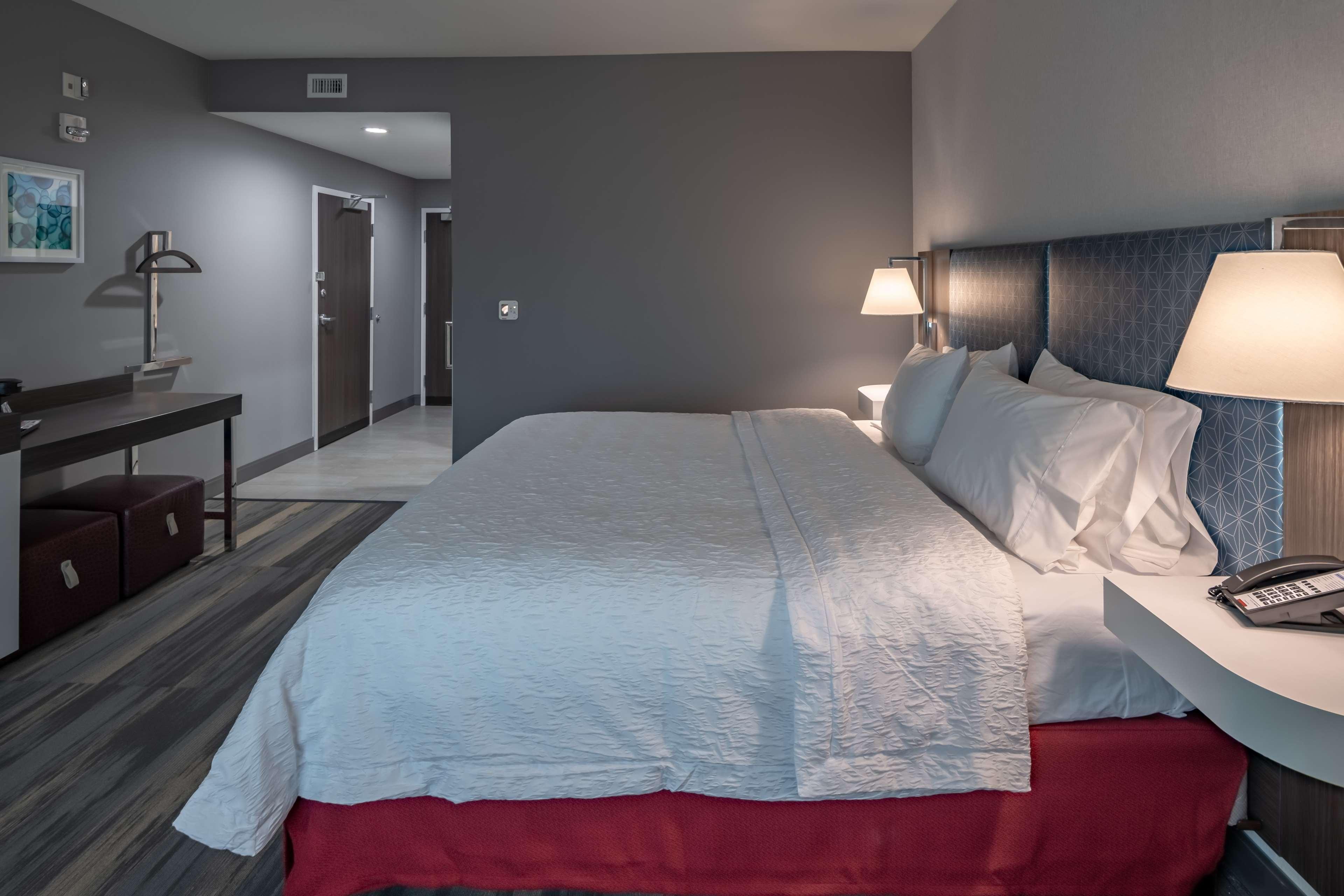 Hampton Inn & Suites Dallas/Plano Central Dış mekan fotoğraf