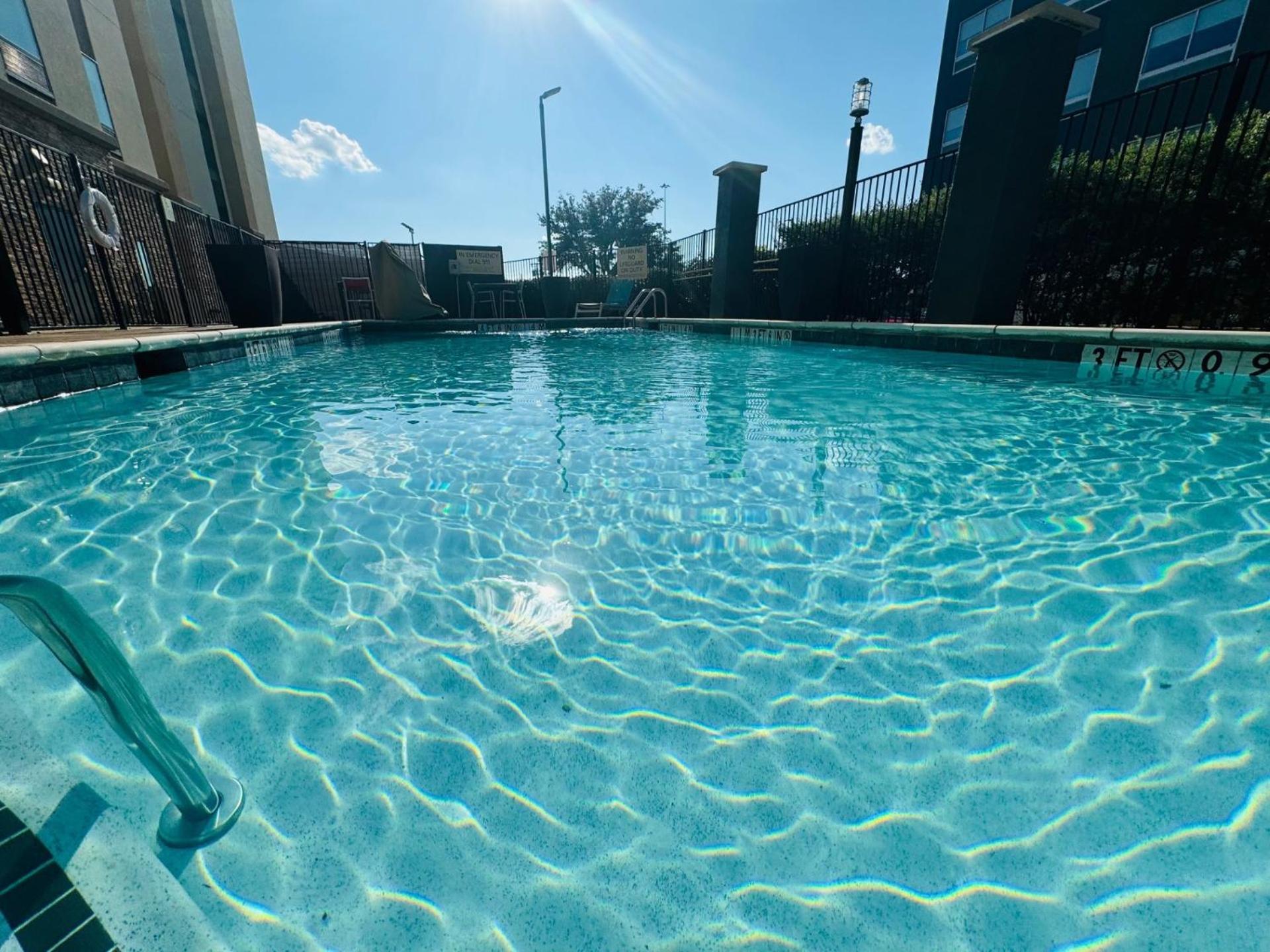 Hampton Inn & Suites Dallas/Plano Central Dış mekan fotoğraf