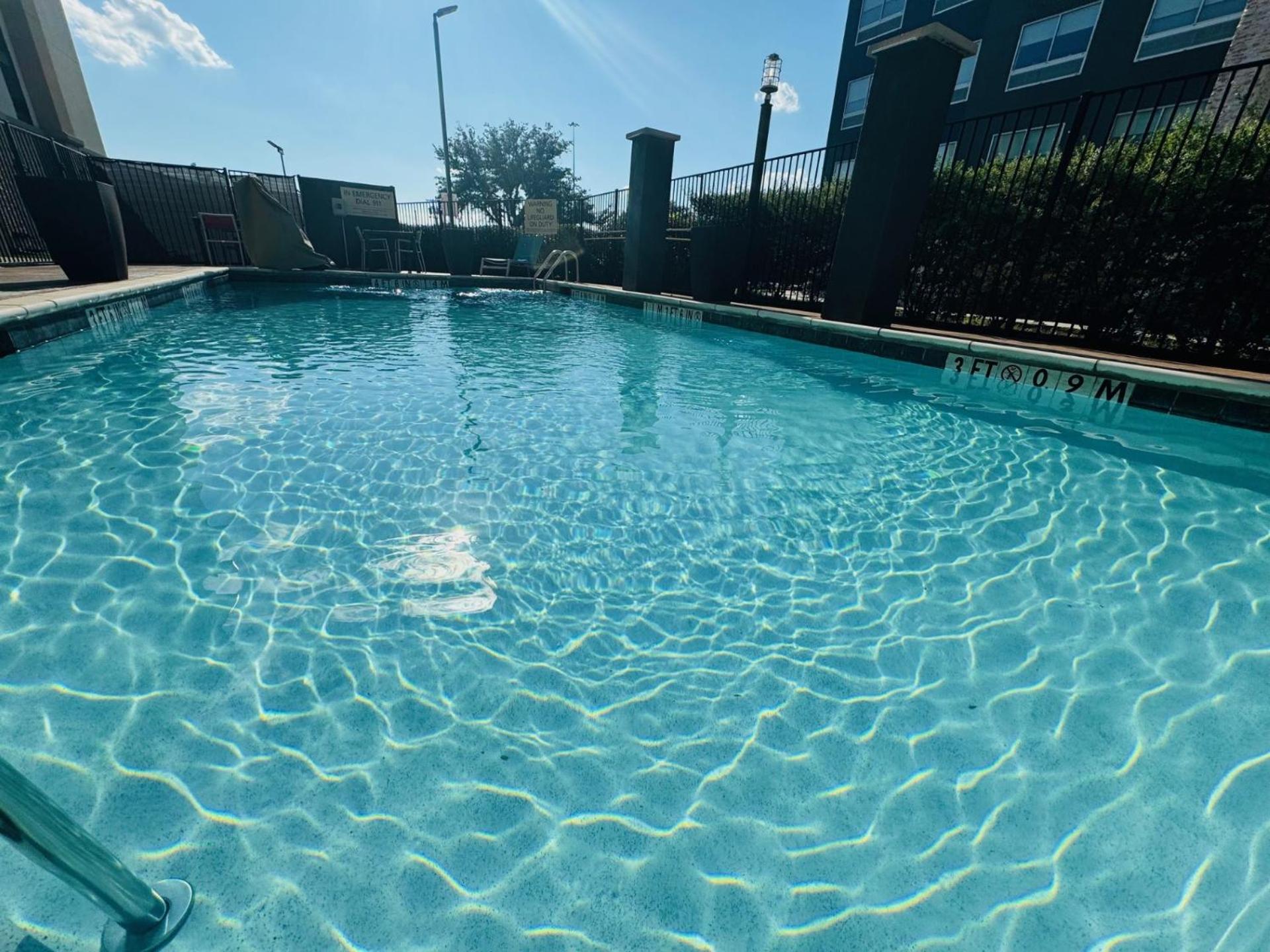 Hampton Inn & Suites Dallas/Plano Central Dış mekan fotoğraf